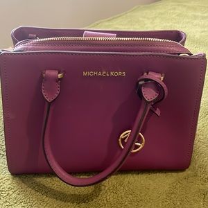 Beautiful purple Michael Kors medium purse